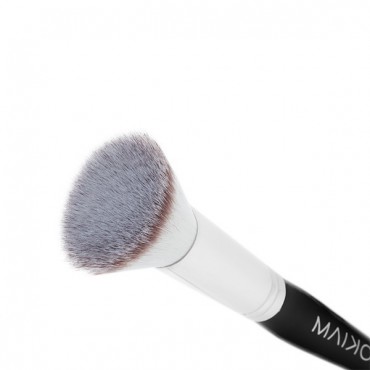 Maiko - Professional - Brocha corte recto para base de maquillaje - 147