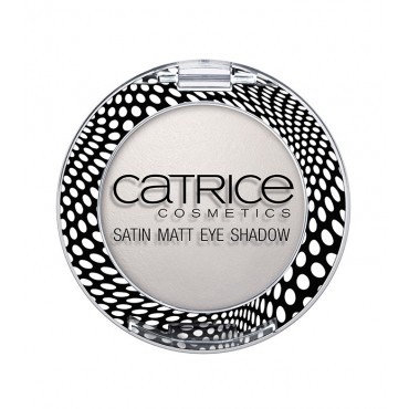 Catrice - *Doll`s Collection* - Sombras Mate Satinadas - C03 Be My Porcelain Doll!